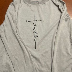 ❤️ Pick 3/30 A beautiful gray long sleeve long dress, Hi low faith dress